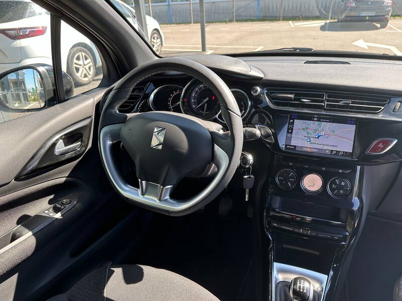 Photo de la voiture DS DS 3 PureTech 110 S&S BVM5 So Chic