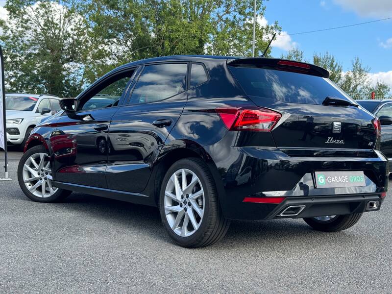 Photo de la voiture SEAT IBIZA 1.0 EcoTSI 115 ch S/S DSG7 FR