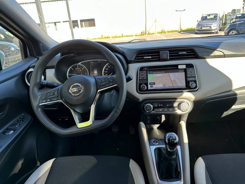 Photo de la voiture NISSAN MICRA 2017 dCi 90 N-Connecta