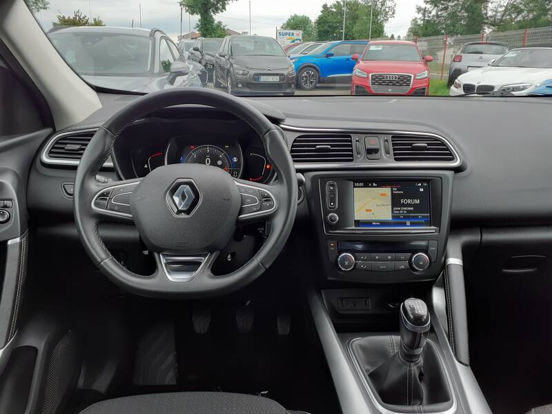 Photo de la voiture RENAULT KADJAR dCi 130 Energy 4WD Intens