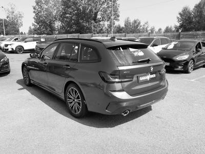 Voir la photo n°2 de la voiture d'occasion BMW SERIE 3 TOURING G21 — Touring 320d xDrive 190 ch BVA8 M Sport