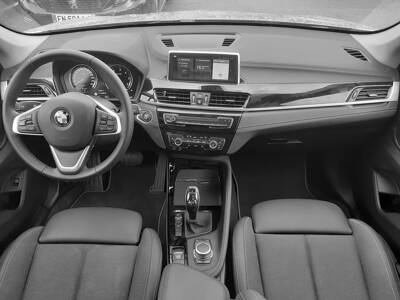 Voir la photo n°5 de la voiture d'occasion BMW X1 F48 LCI — sDrive 18d 150 ch BVA8 Premiere