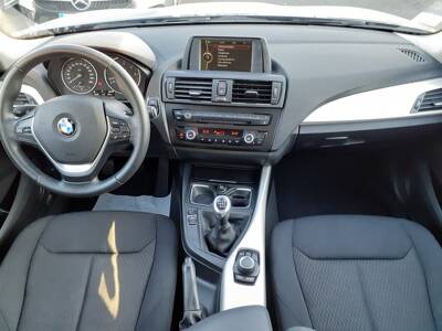 Voir la photo n°4 de la voiture d'occasion BMW SERIE 1 F20 — 118d 143 ch 109g Executive