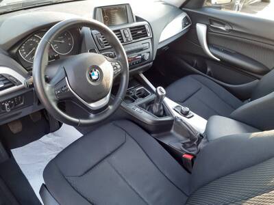 Voir la photo n°3 de la voiture d'occasion BMW SERIE 1 F20 — 118d 143 ch 109g Executive