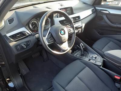Voir la photo n°4 de la voiture d'occasion BMW X1 F48 — sDrive 18d 150 ch BVA8 Lounge