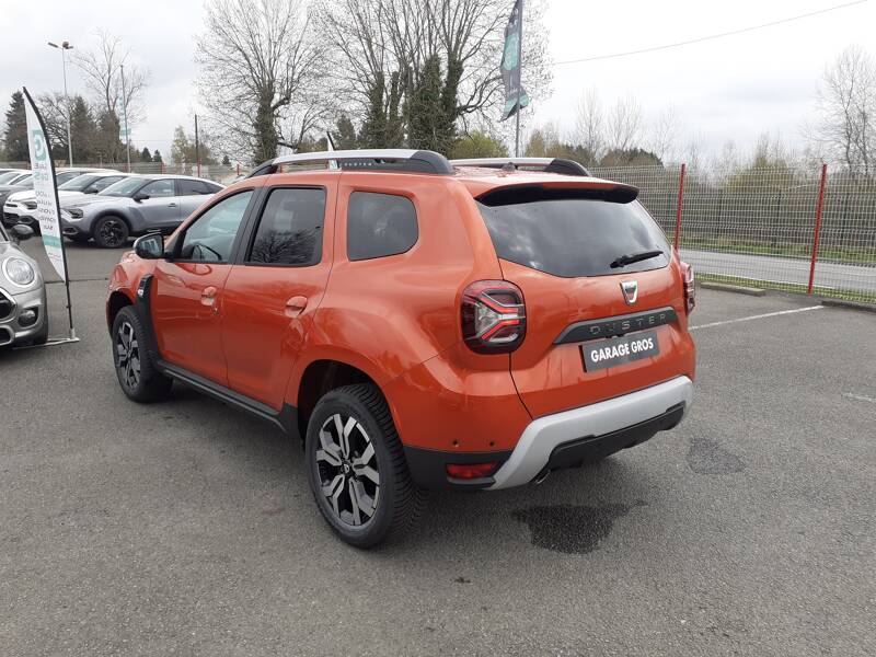 Photo de la voiture DACIA DUSTER Blue dCi 115 4x4 Prestige