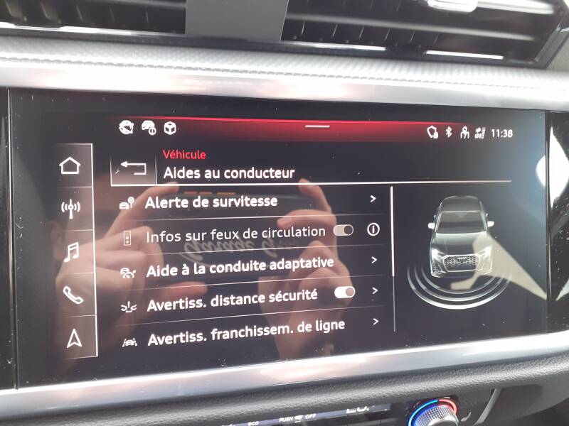 Photo de la voiture AUDI Q3 SPORTBACK 35 TDI 150 ch S tronic 7 S line