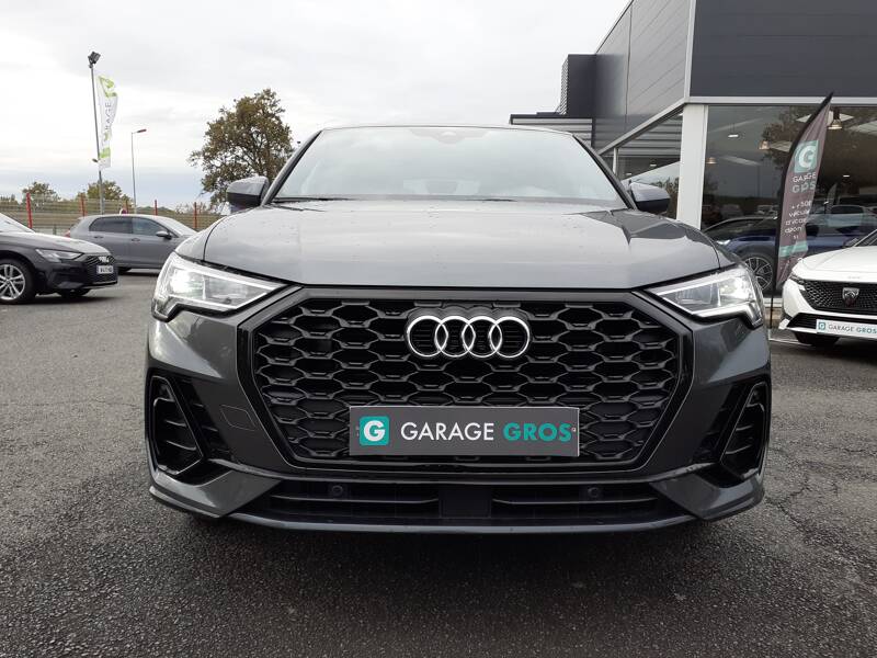 Photo de la voiture AUDI Q3 SPORTBACK 35 TDI 150 ch S tronic 7 S line